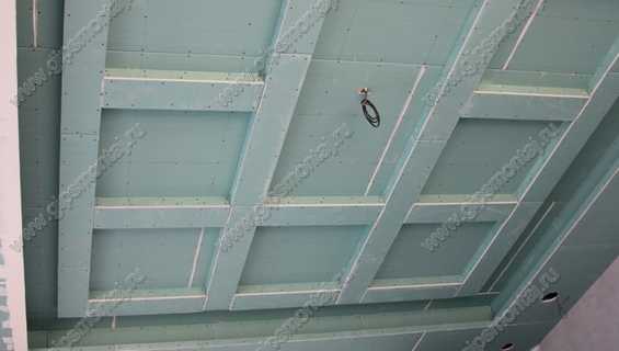 Завершенный монтаж гипсокартона на потолок